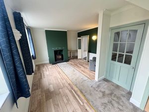 Photo 18- click for photo gallery